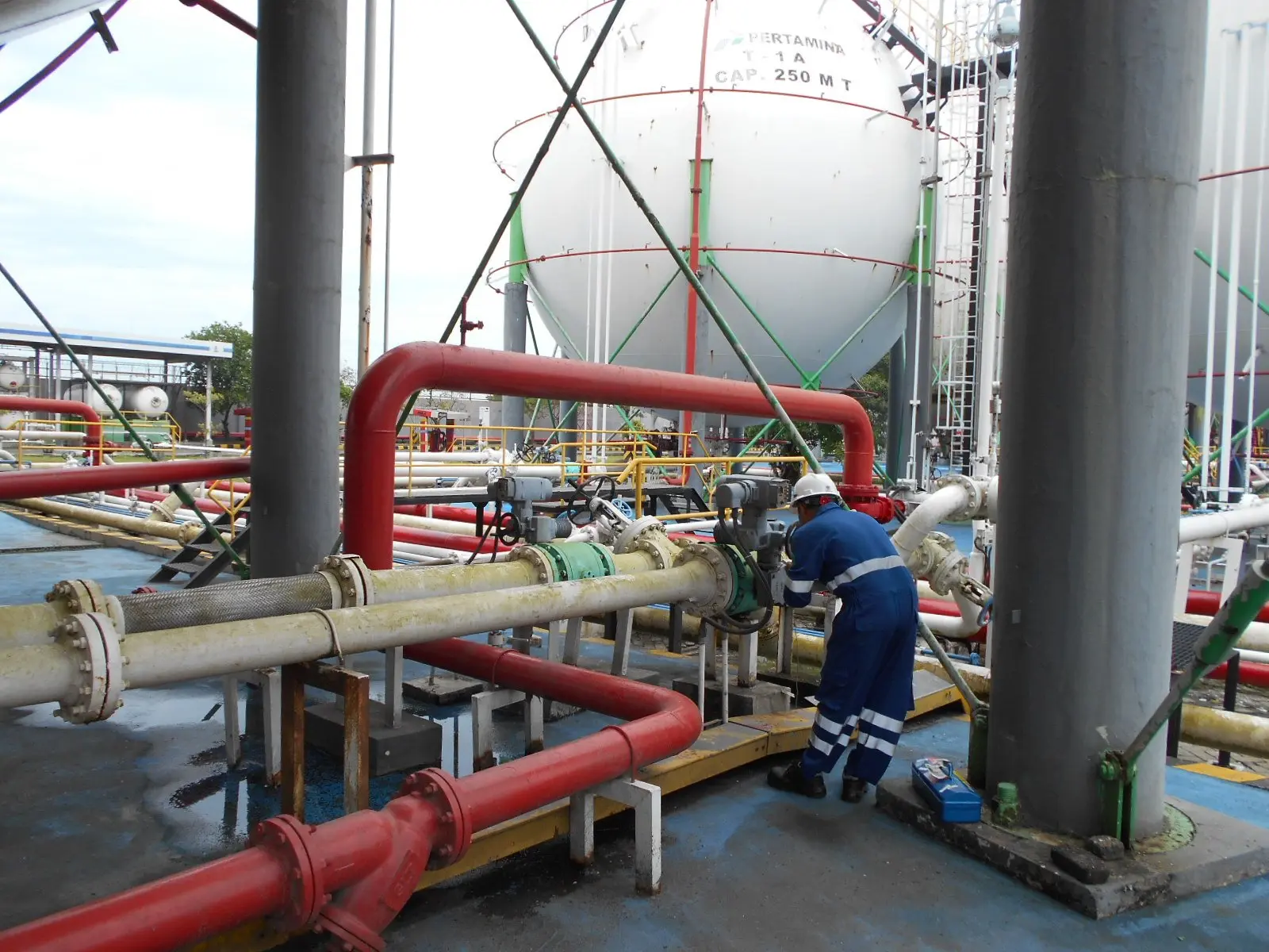 Teknisi TSI installation & commissioning mov auma di PT Pertamina LPG Perak, Surabaya