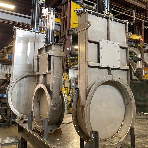Slide gate damper BACHMANN di workshop