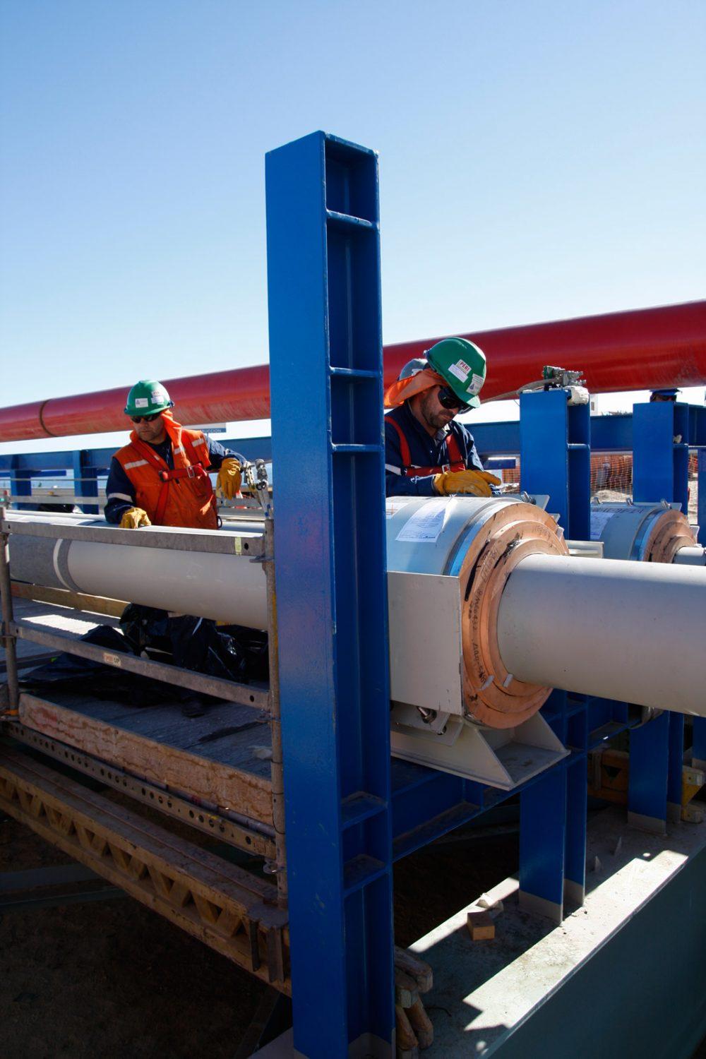LISEGA guided triple clamp base pipe support type 56 G3 untuk jetty line