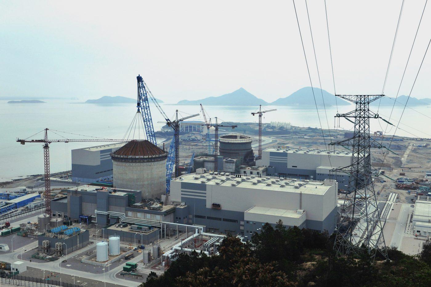 Pipe support LISEGA di nuclear power plant